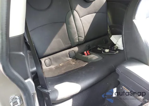 2009 Mini Cooper S from USA, damaged, VIN WMWMF73549TW87234